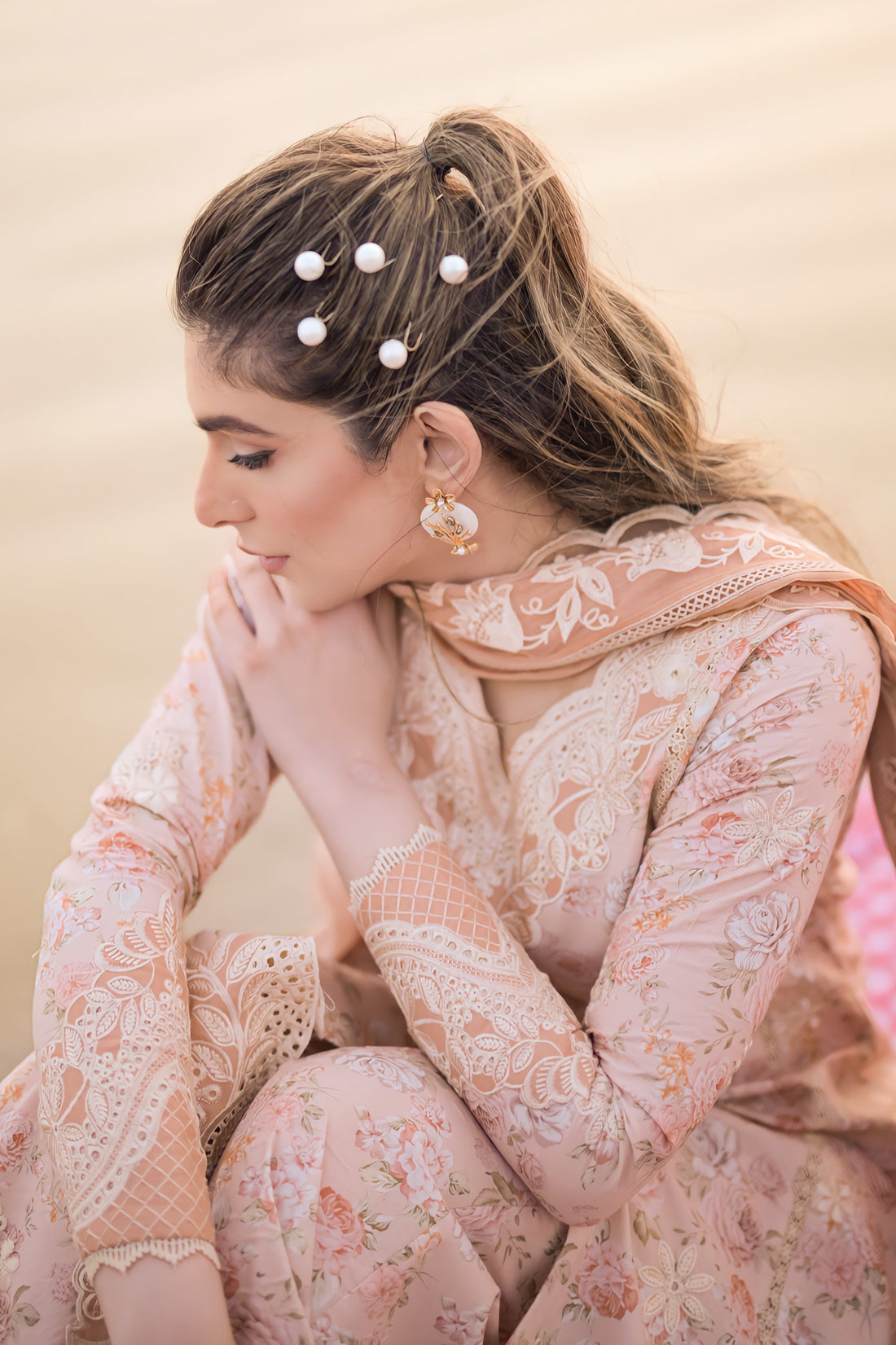 Pastel Floral Peach Luxury Lawn Embroidered Set
- NEL-24610