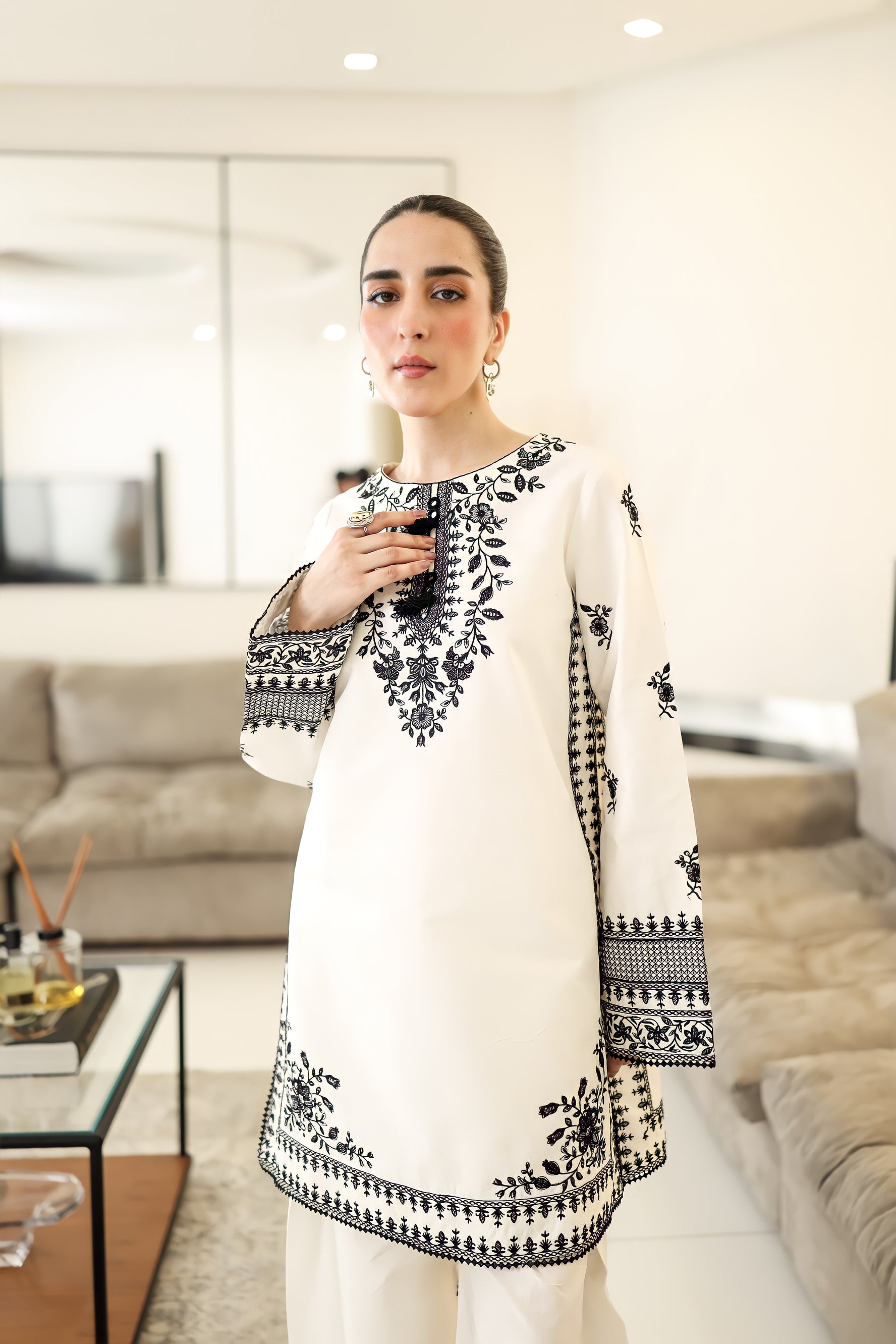 OFF-WHITE & BLACK LUXURY EMBROIDERED FARSHI SET (NPA2-25302)-READY TO WEAR / READY TO SHIP