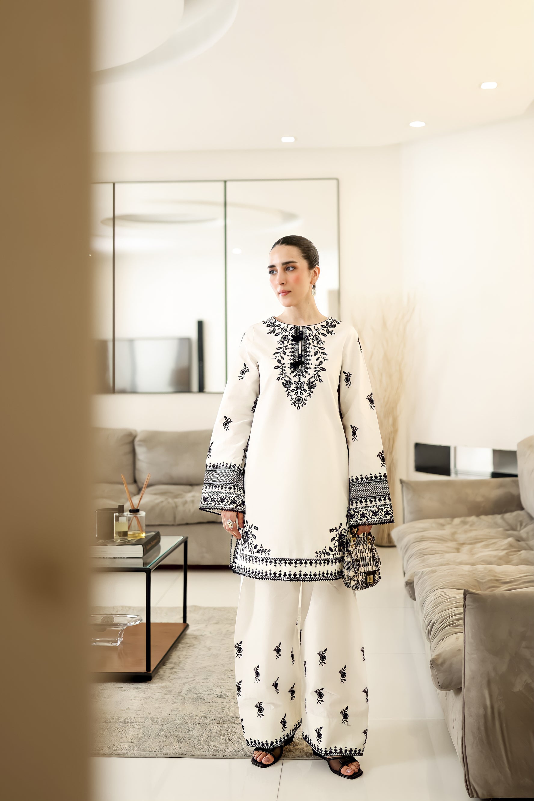 OFF-WHITE & BLACK LUXURY EMBROIDERED FARSHI SET (NPA2-25302)-READY TO WEAR / READY TO SHIP