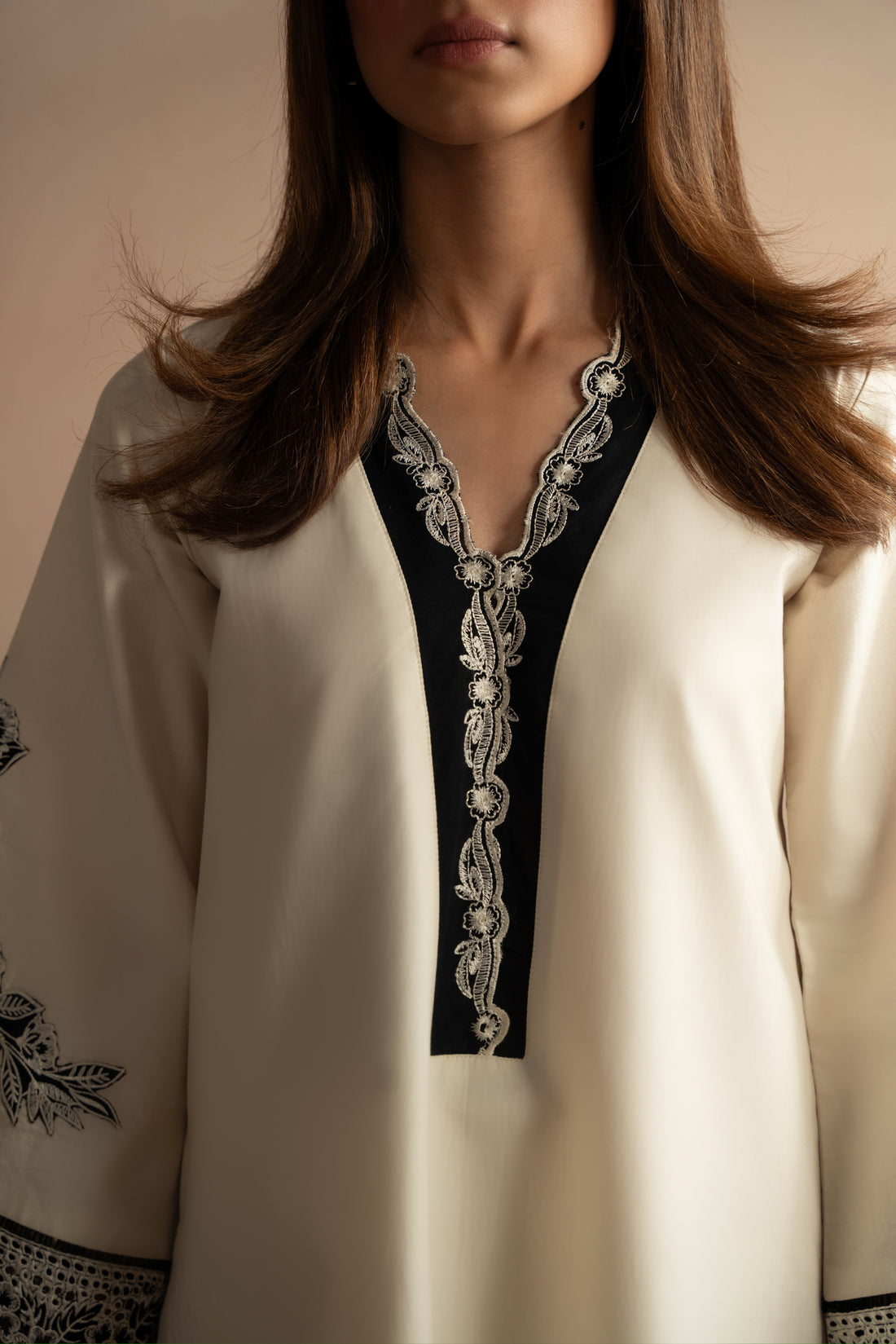 IVORY & BLACK EMBROIDERED 2PCS (NPA2-24302) READY TO SHIP