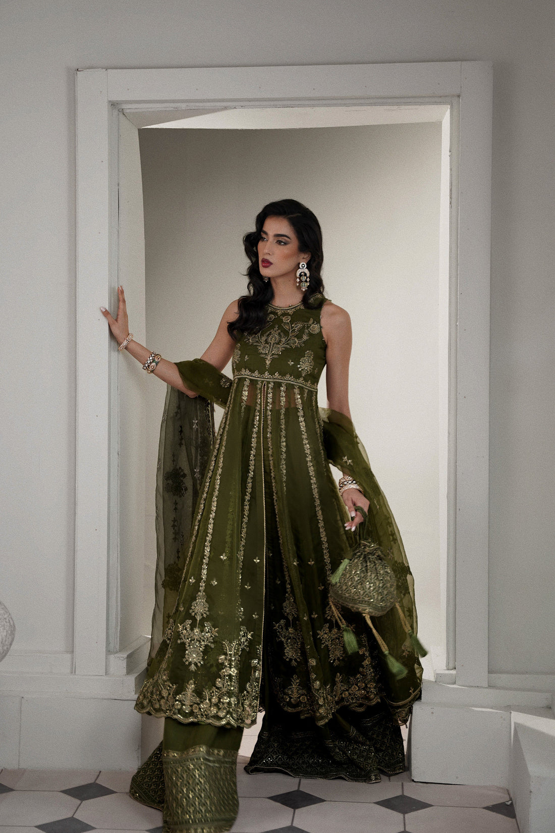 Classic Olive Set WEDDING EDIT 2024/2025 (NPA3-24434 )