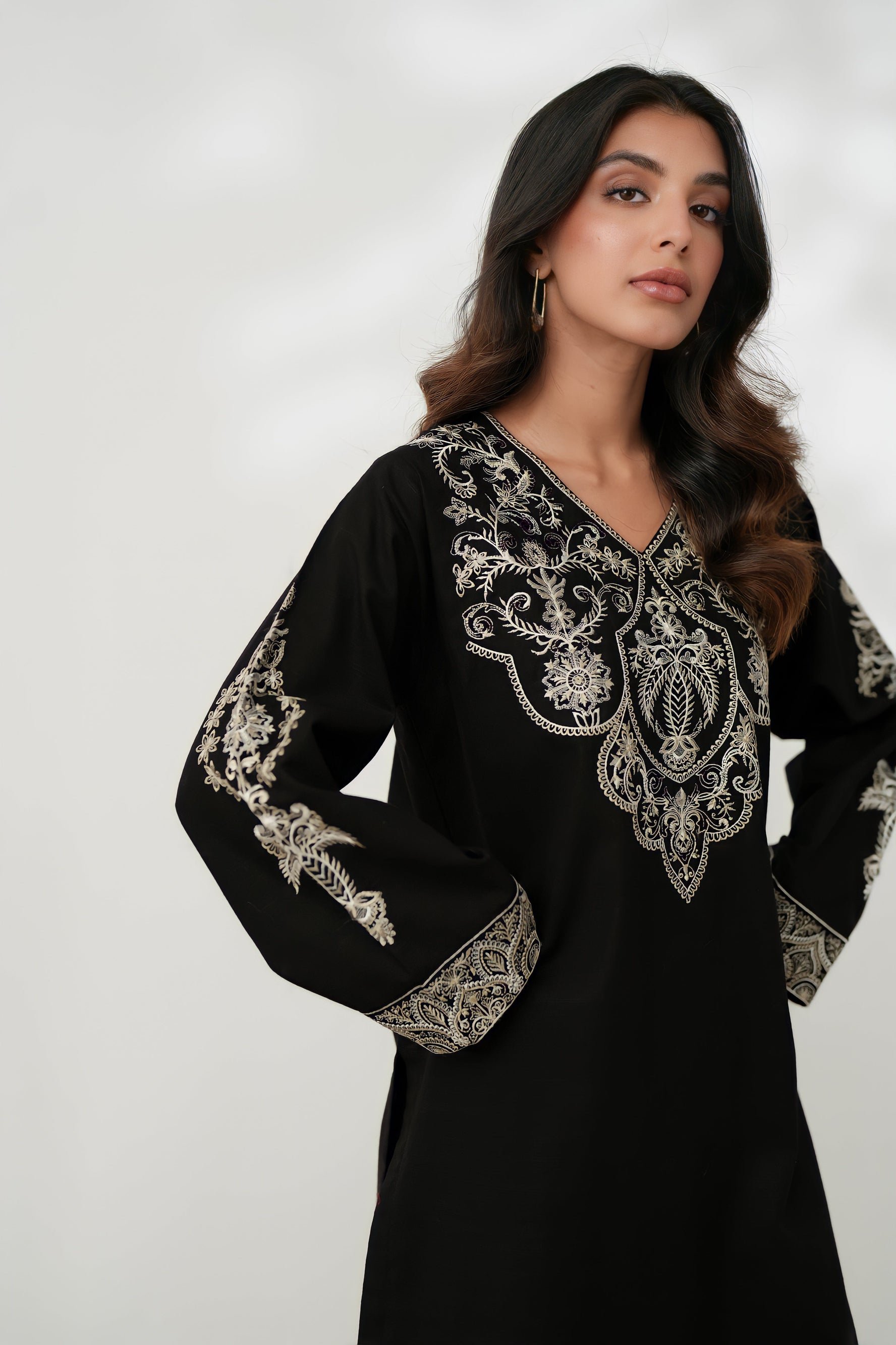 LUNA LUXURY EMBROIDERED FALL SET (NPA2-24309) READY TO SHIP