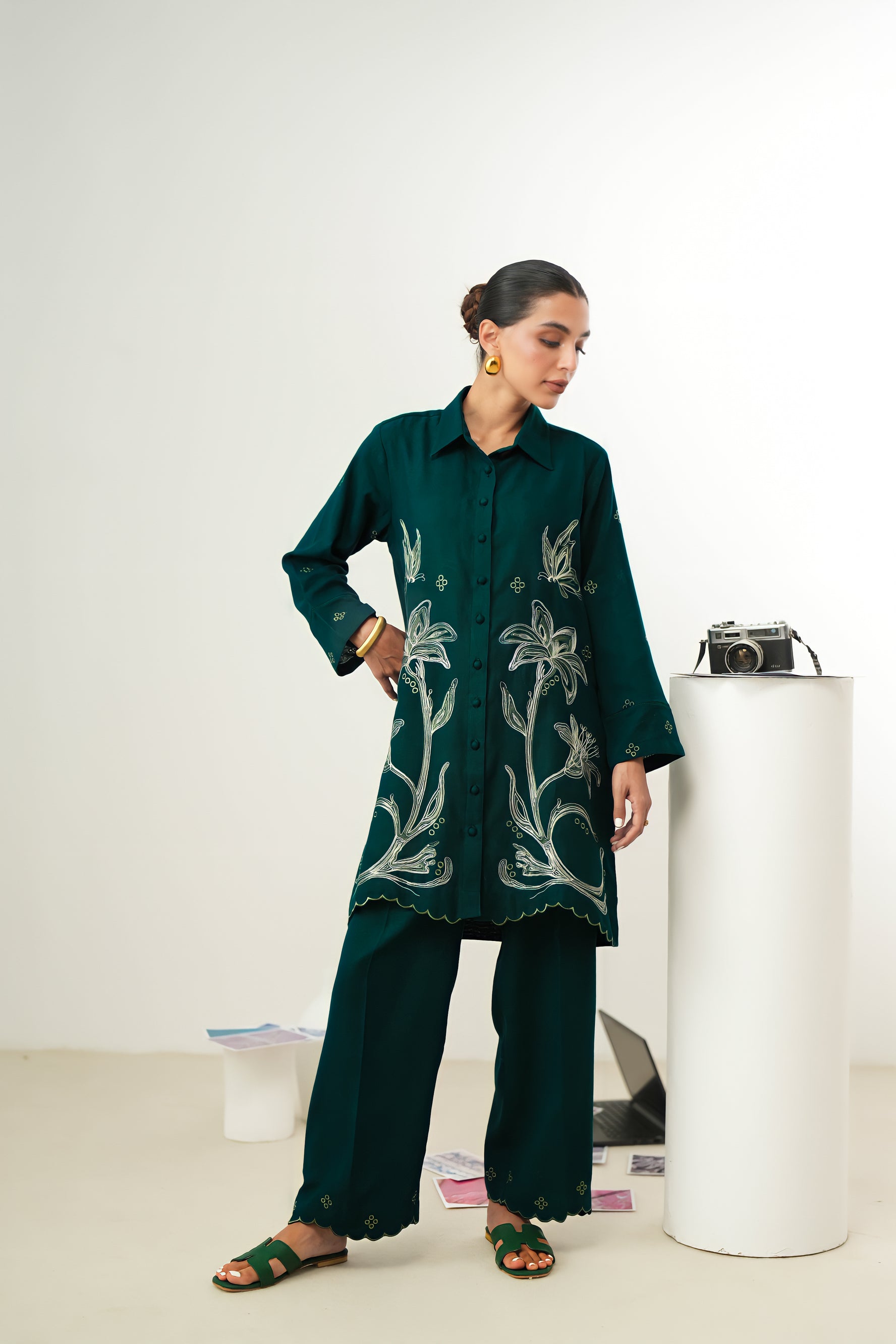 ZINC LUXURY EMBROIDERED FALL SET (NPA2-24314) - READY TO SHIP