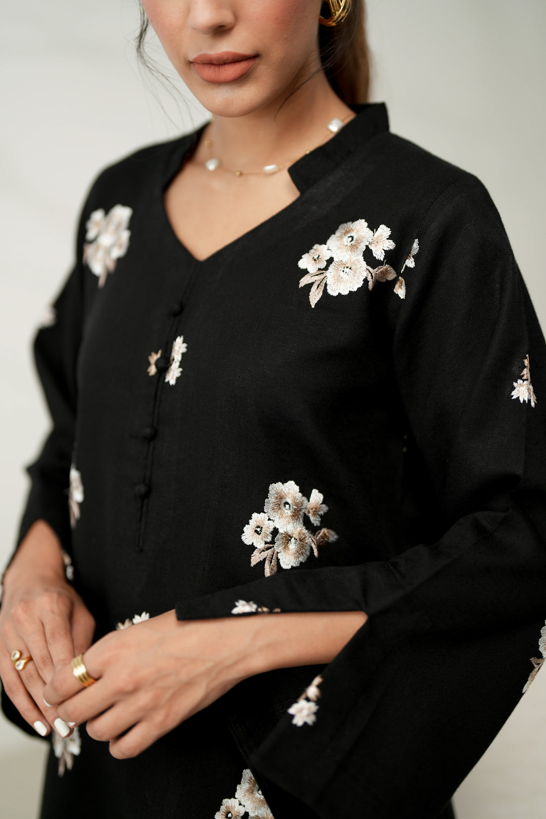 BLACK LUXURY EMBROIDERED FALL SET (NPA2-24317) - READY TO SHIP