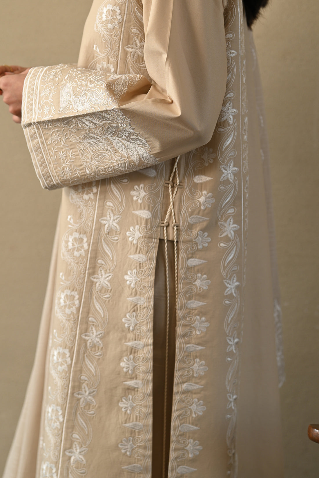 SANDSTONE LUXURY EMBROIDERED 3PCS SET NPA3-25403 READY TO WEAR / READY TO SHIP