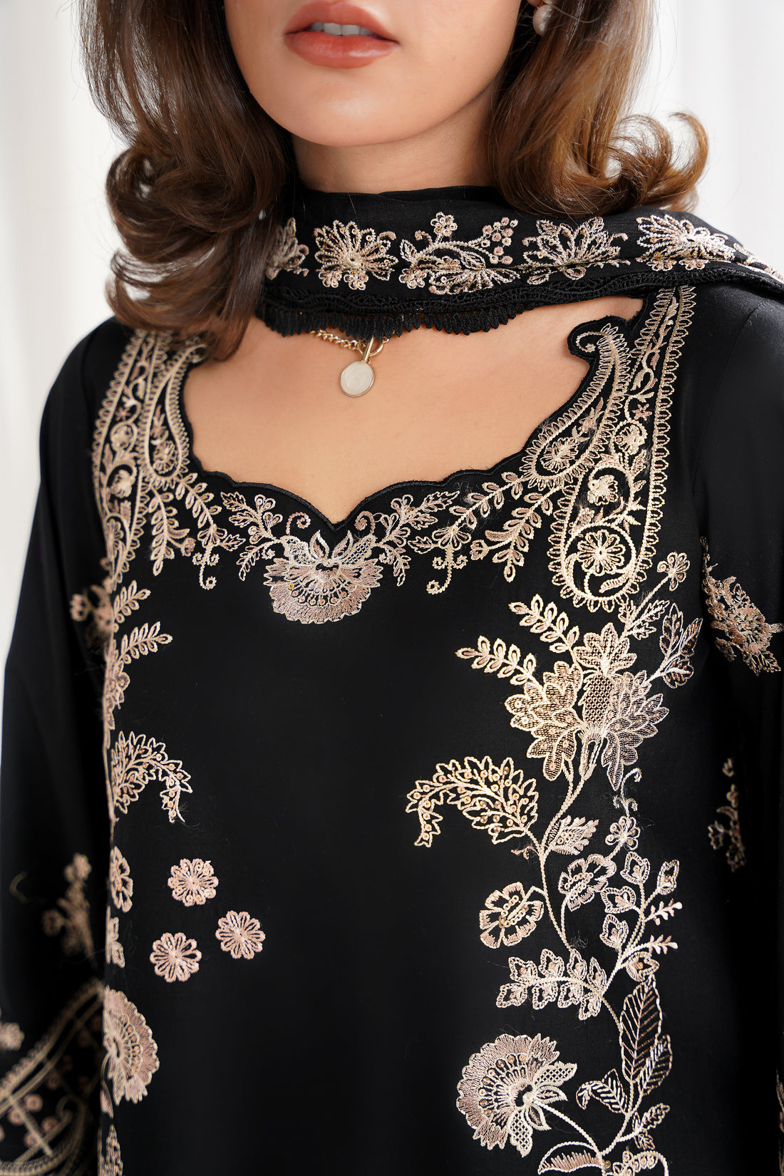 BLACK LUXURY EMBROIDERED 3PCS SET NPA3-25415 (EID 2025 READY TO WEAR) / READY TO SHIP