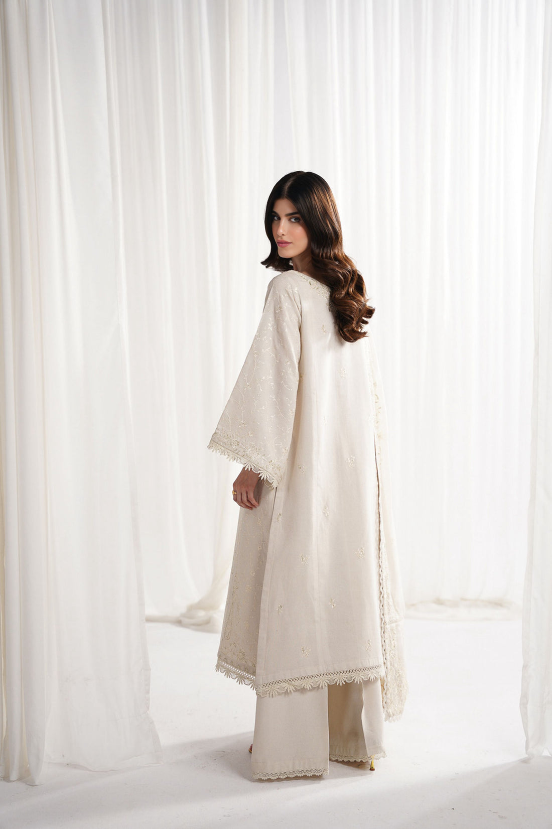 IVORY LUXURY EMBROIDERED 3PCS SET NPA3-25421 (EID 2025 READY TO WEAR)