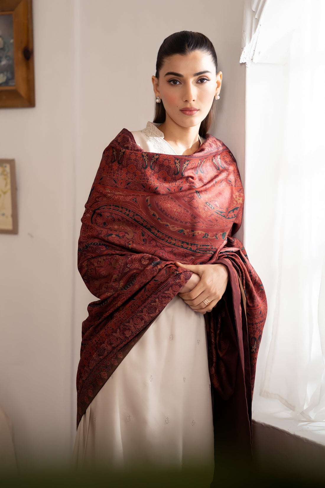 Ivory Fall Embroidered Set NEL-23648 (Includes Shawl)